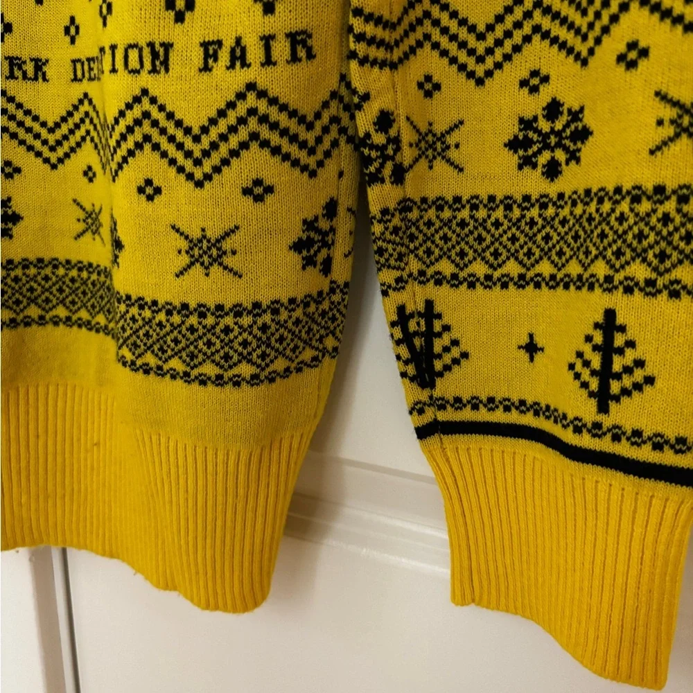 Harry Potter Hufflepuff Christmas Sweater from BoxLunch, Adult Size Small